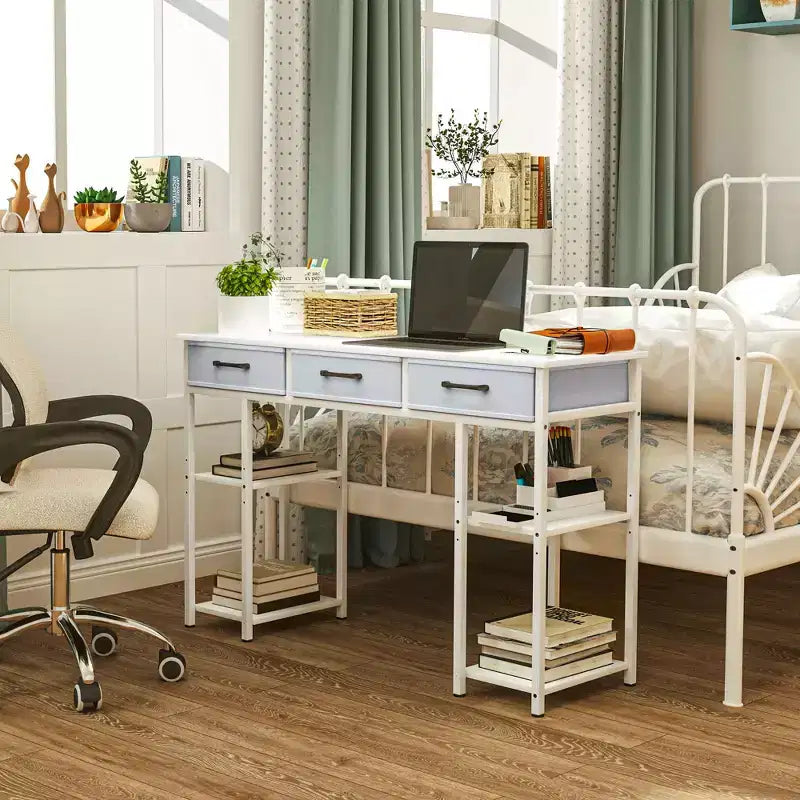 MDF-Schreibtisch mit Stoffschubladen 120 cm (B) x 78 cm (H)